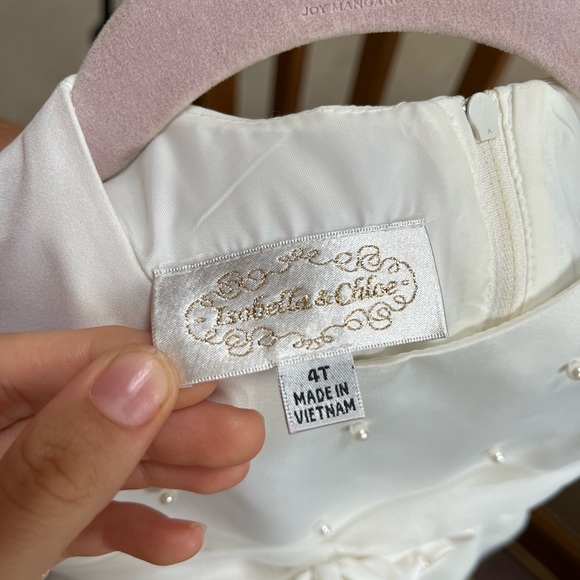 Isobella and Chloe Toddler white formal/flower girl dress size 4T. - Picture 3 of 3